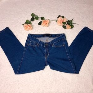 Guess Capri Denim Jeans